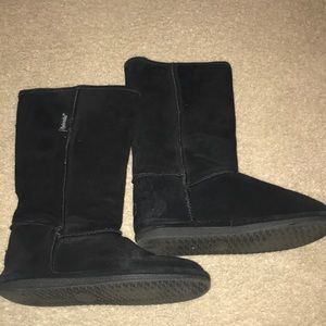 Tall black Snow boots